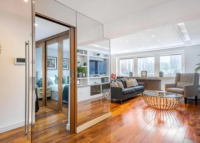 Modern 2Bd Apartment With Ac And Harrods View